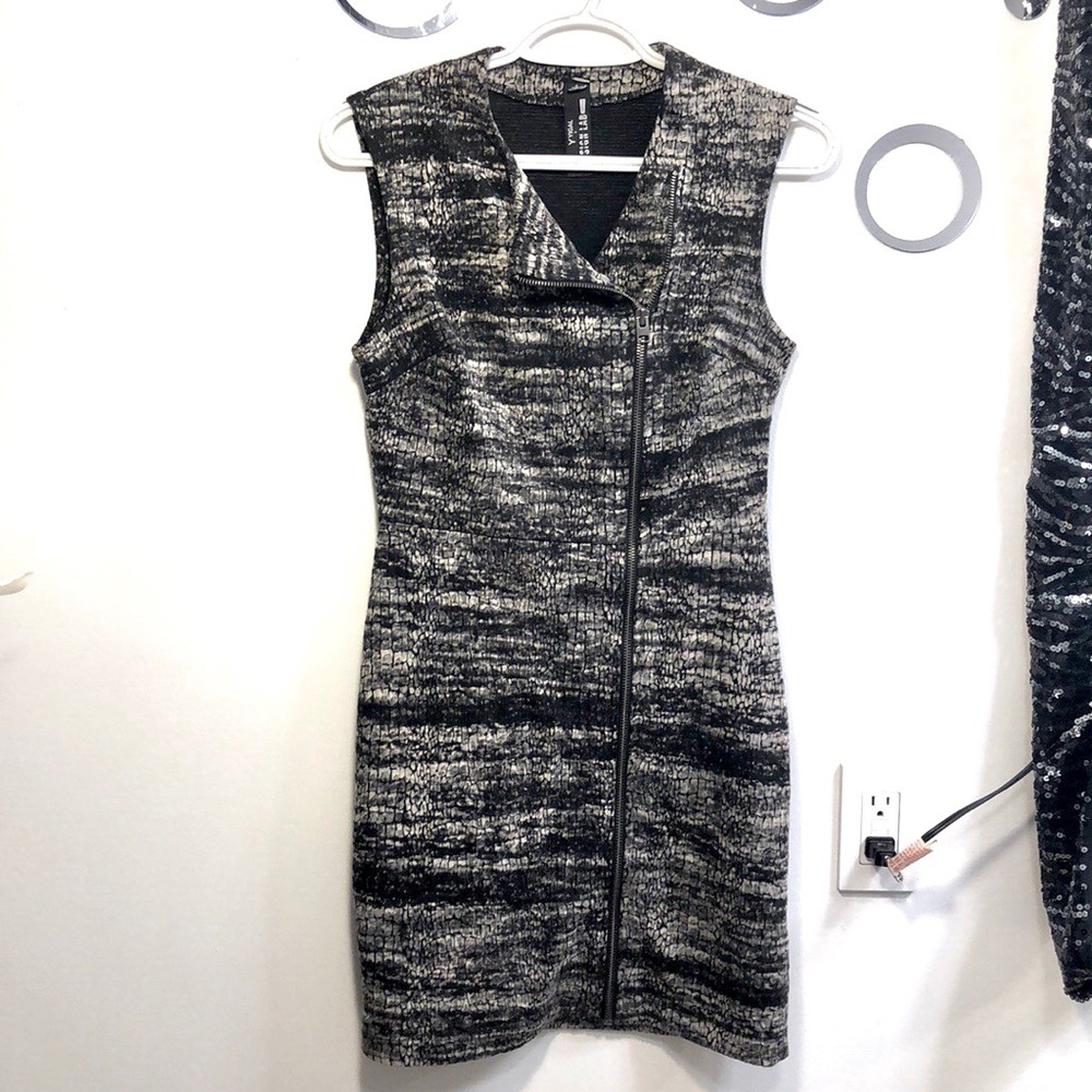 Lord & Taylor “Design Lab”  🖤 Dress